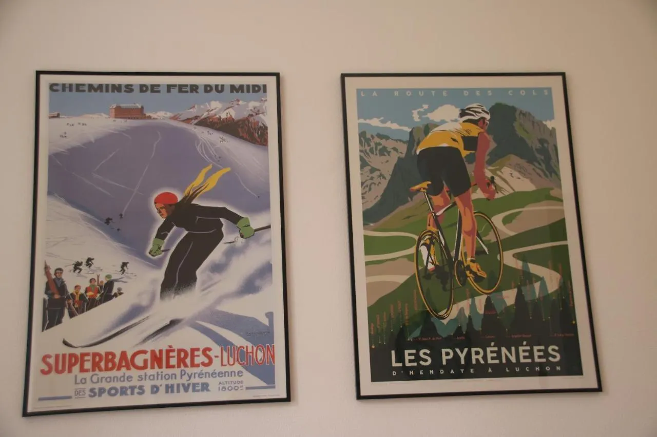 Apartment Appartement T4 - Centre De Luchon - 6 Pers - Ski - Randonnee - Cure Bagneres-de-Luchon France