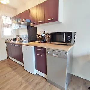  Apartamento L'escampette, Duplex T3, Centre Luchon, Wifi, Casier A Skis, 4 Personnes